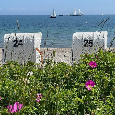 Apartment Segelund - Zeit Für Uns- Ruhige Und Sonnige Mit Terrasse Und Garten Nahe Und Ostsee