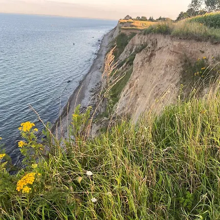 Segelund - Zeit Für Uns- Ruhige Und Sonnige Mit Terrasse Und Garten Nahe Und Ostsee Schönhagen