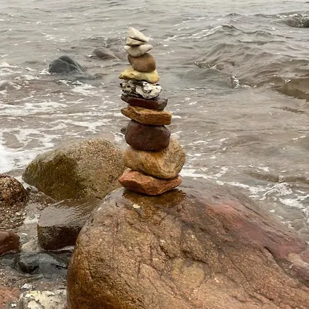 Segelund - Zeit Für Uns- Ruhige Und Sonnige Mit Terrasse Und Garten Nahe Und Ostsee * Schönhagen