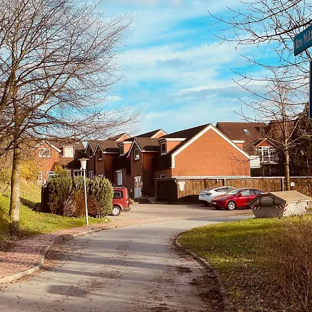 Segelund - Zeit Für Uns- Ruhige Und Sonnige Mit Terrasse Und Garten Nahe Und Ostsee Apartment Schönhagen