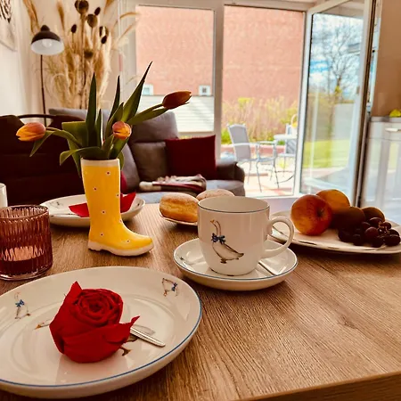 Segelund - Zeit Fuer Uns- Ruhige Und Sonnige Mit Terrasse Und Garten Nahe Und Ostsee Apartamento *
