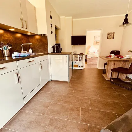 Apartment Segelund - Zeit Für Uns- Ruhige Und Sonnige Mit Terrasse Und Garten Nahe Und Ostsee *